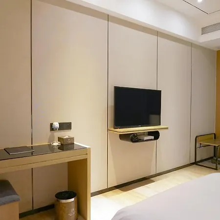 Paco Hotel-Guangzhou Tiyu Xilu Metro Branch Bagian luar foto
