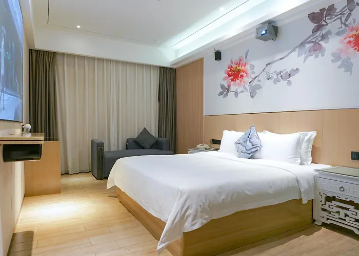 Paco Hotel-Guangzhou Tiyu Xilu Metro Branch
